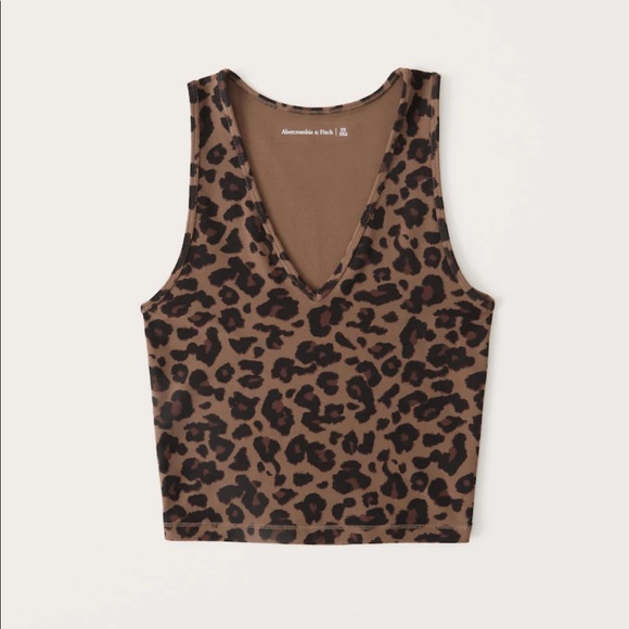 Abercrombie & Fitch Tops - NWT Leopard Contour V-Neck Tank